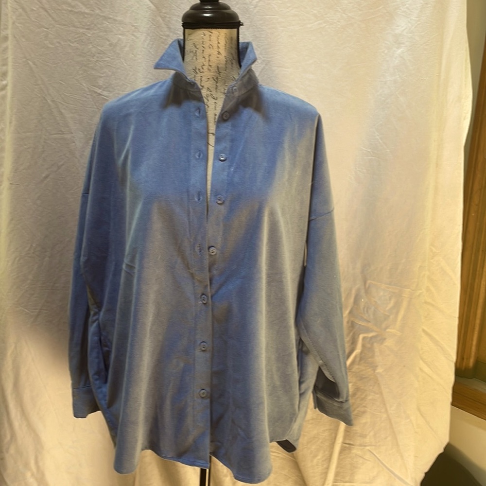 Zara corduroy button down shirt w/side slip pockets.